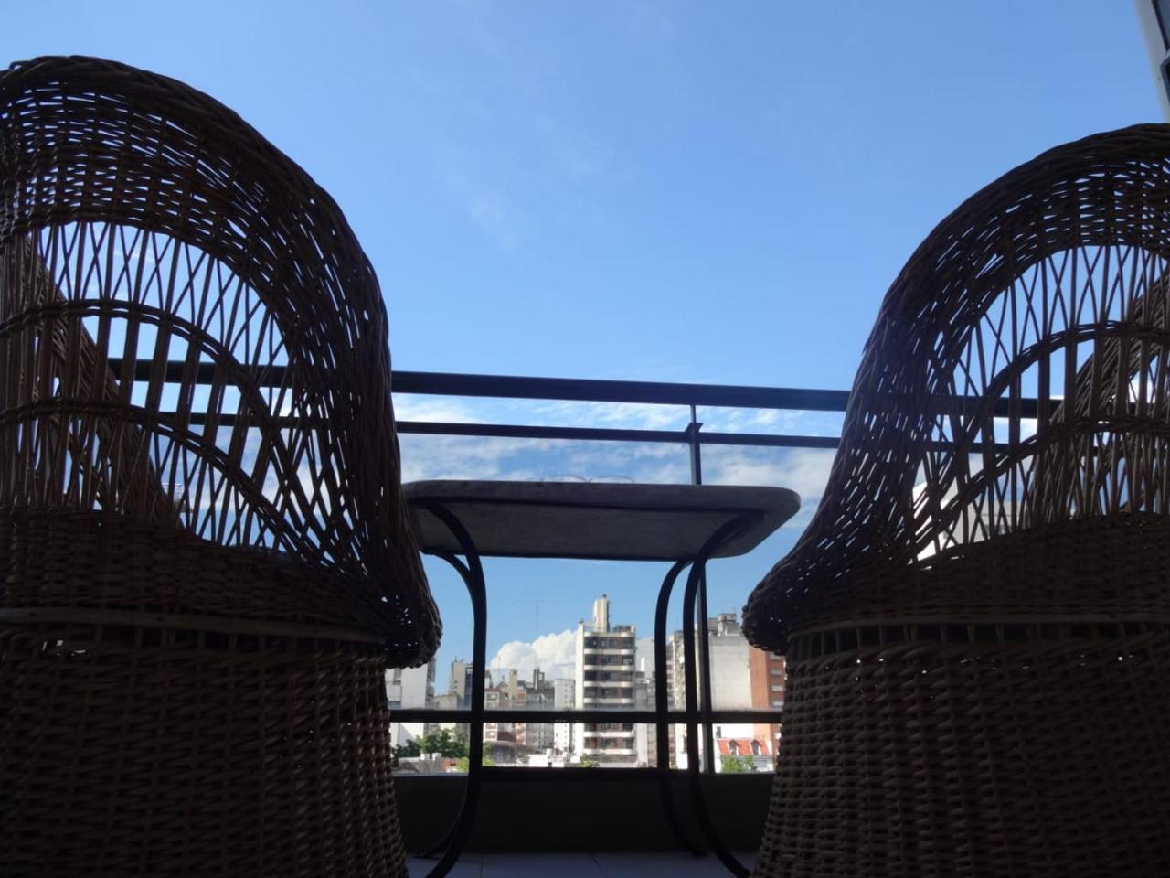 Amplio dpto con jardín en el centro de la ciudad Apartamento Rosário Exterior foto